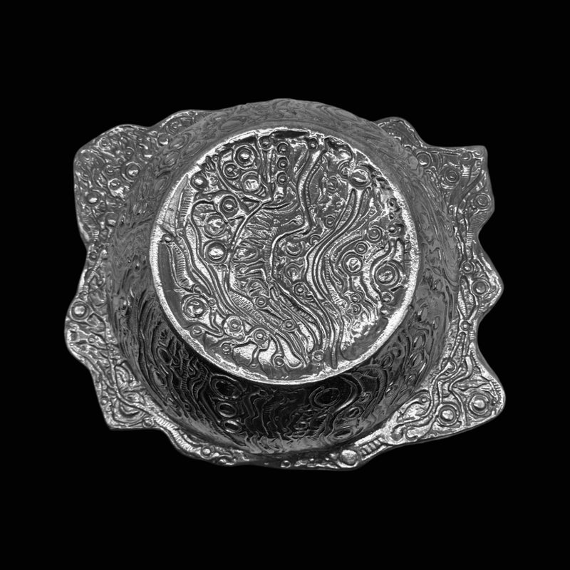 Large Ruffle Bowl