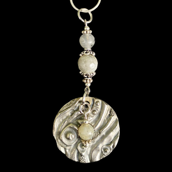 Artistic Preservation Circle & Labradorite Necklace