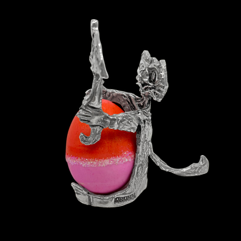 Cat Egg Holder