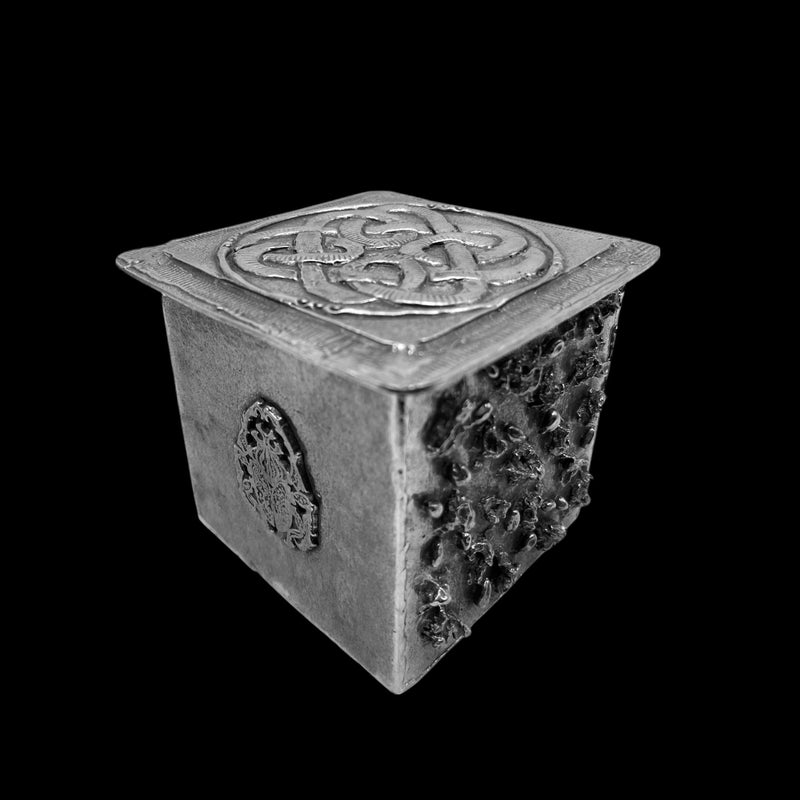 Tile Box with Celtic Knot Lid