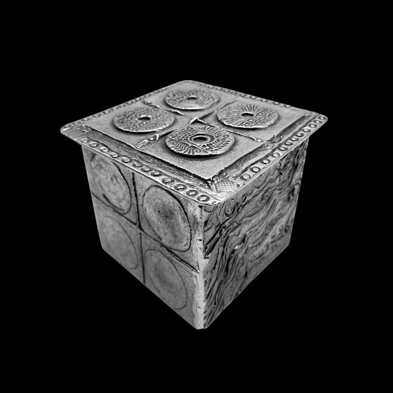 Tile Box with Abstract Discs Lid
