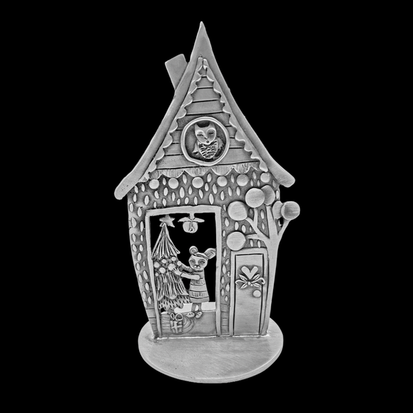 Leandra Drumm "Deck the Halls" Sculpture