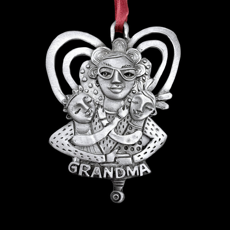 Leandra Drumm "Grandma Hugs" Ornament