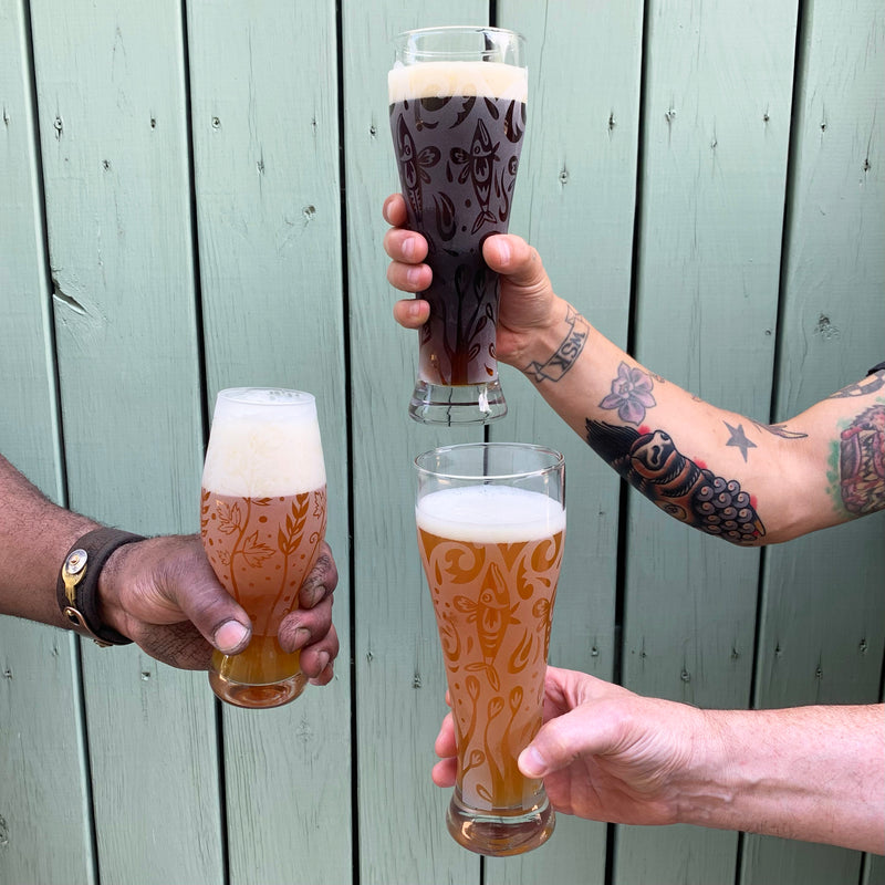 Leandra Drumm Dancing Fish Pilsner Beer Glass