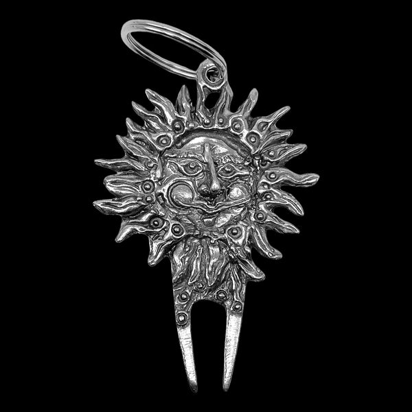 Small Sun Face Golf Divot Key Ring