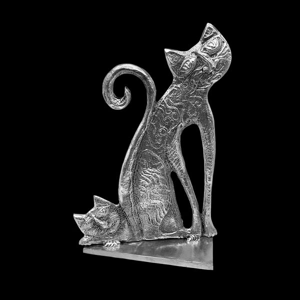 Two Cats Sculpture