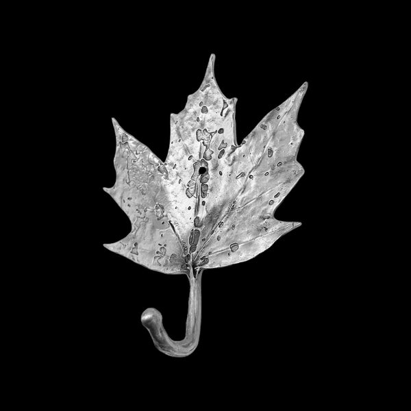 Medium Maple Leaf Hook