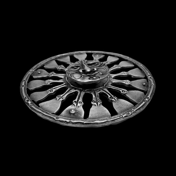 Sun Face with Broad Rays