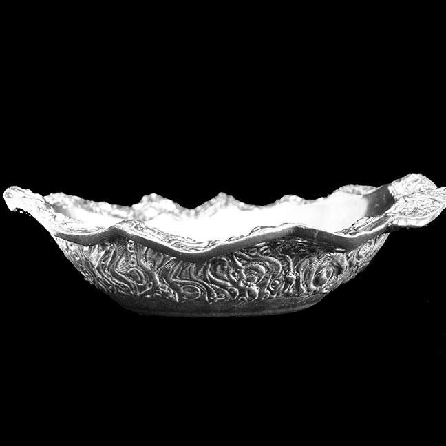 Ruffled Banana Boat Bowl